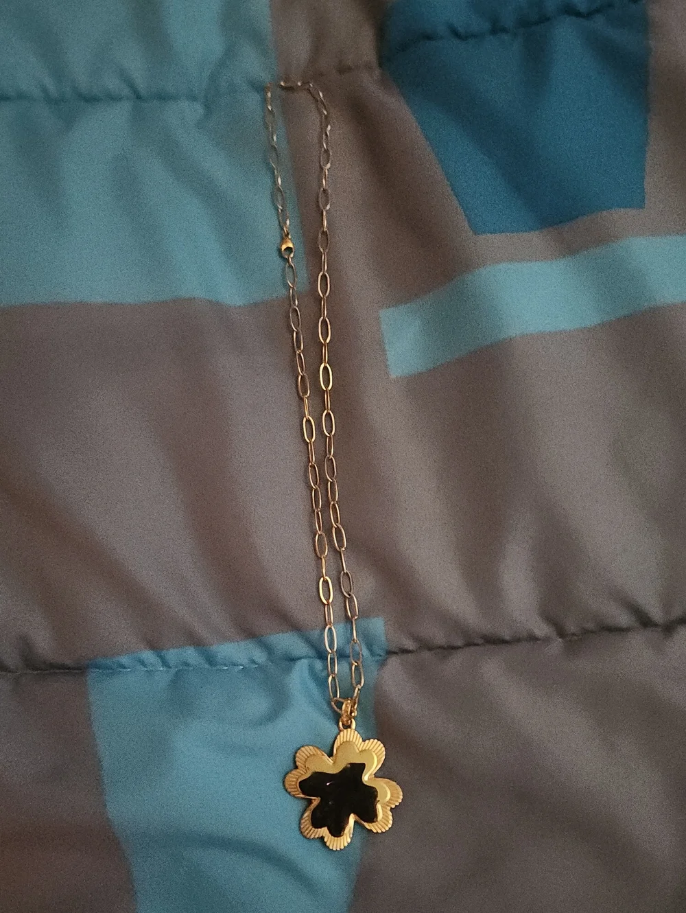 Jane Win Lucky in Love turquoise clover necklace
